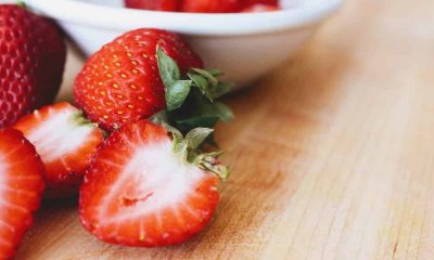 nutrition facts of strawberries