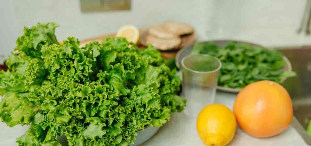 here is nutritional information for kale and meal example Kale Salad with Lemon Vinaigrette