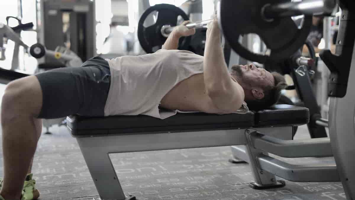 how to workout lower chest