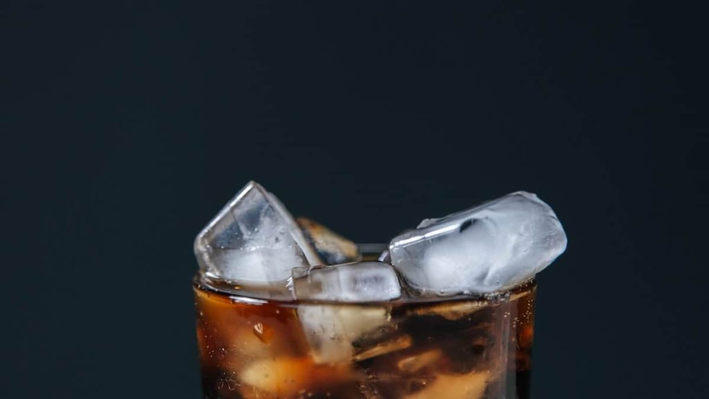 crystal light vs diet soda