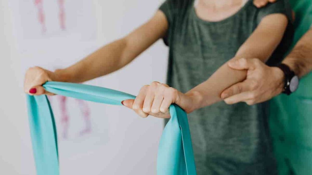 mouse shoulder exercises