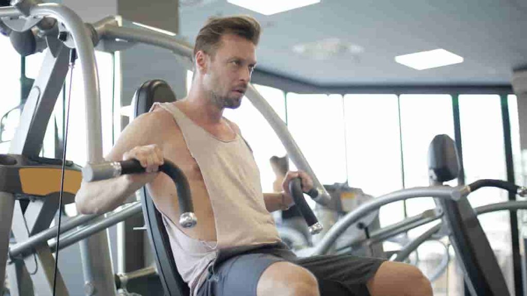 iso lateral horizontal bench press