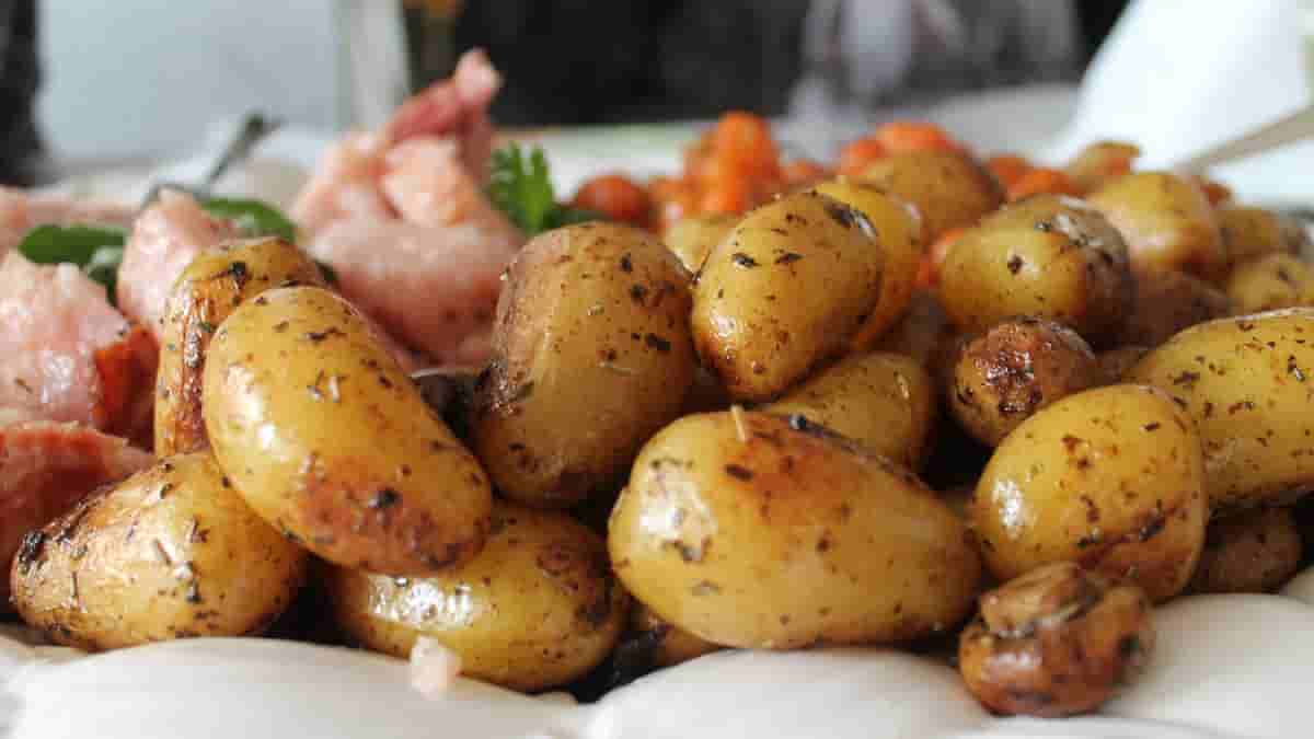 carbs in parsnips vs potatoes