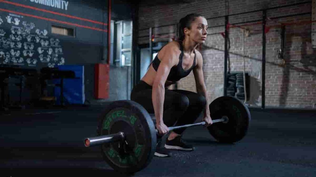 which deadlift is best for glutes