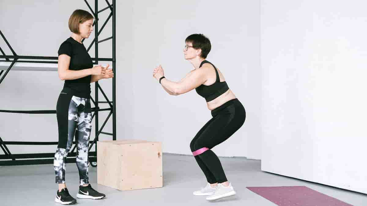 why is my squat so weak