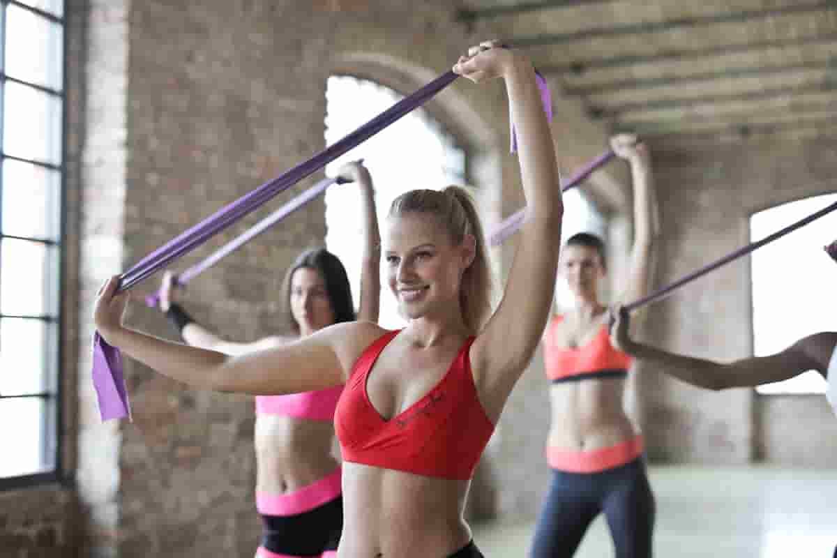 chest workout with bands